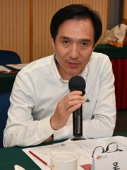 河鋼股份營銷中心副總經(jīng)理 吳濤